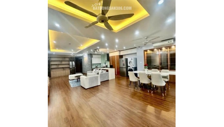 Hãy Liên hệ Mr.Hùng NHà Phố Triệu đô Tây Hồ - Ba Đình – Từ Liêm
