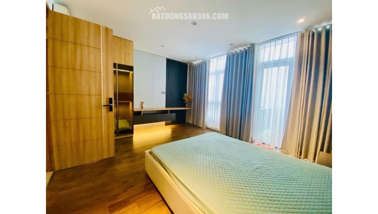 Bán gấp nhà hẻm xe hơi đường C1, Tân Bình: 84m2, 4 tầng, 4PN, sổ đỏ trao tay, giá hời chỉ 18.5 tỷ! Gọi ngay 0789892658.