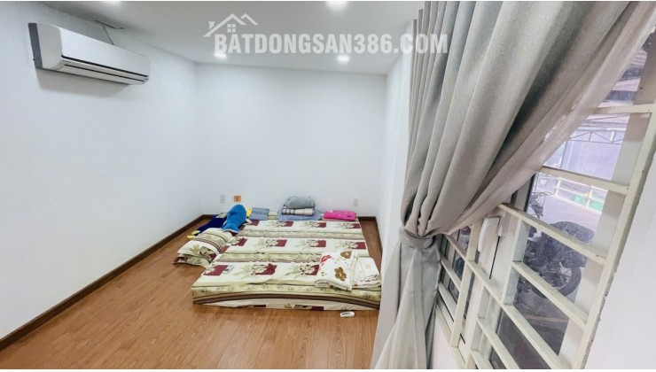 NHÀ HXH 2TẦNG 44M2 SHR HOÀN CÔNG ĐỦ GIÁ 5,5TỶ