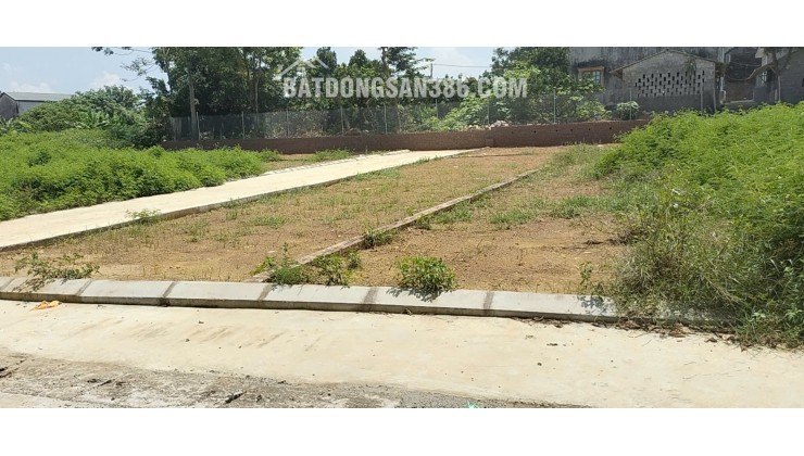 Đất Cánh chủ ,đối diện tđc Bình yên ,Linh sơn Hòa lạc
