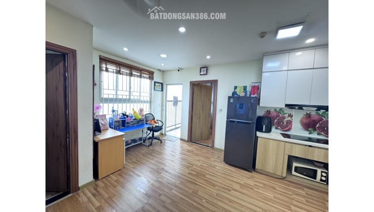  CĂN HỘ 89 PHÙNG - GẦN BV 103 – 2 NGỦ 2 VS SỔ ĐỎ CHUẨN 60M GIÁ 4x tỉ nhỏ