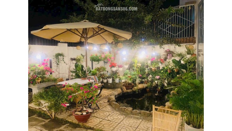 Bán biệt thự căn góc 2 mặt tiền đường Lầu Ông Huyện
