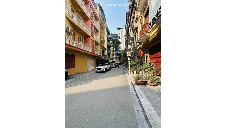 Cực đẹp! Phân lô Trung Kính, ô tô tránh nhau vỉa hè rộng, sát phố, ngõ thông các ngả, kinh doanh ngày đêm