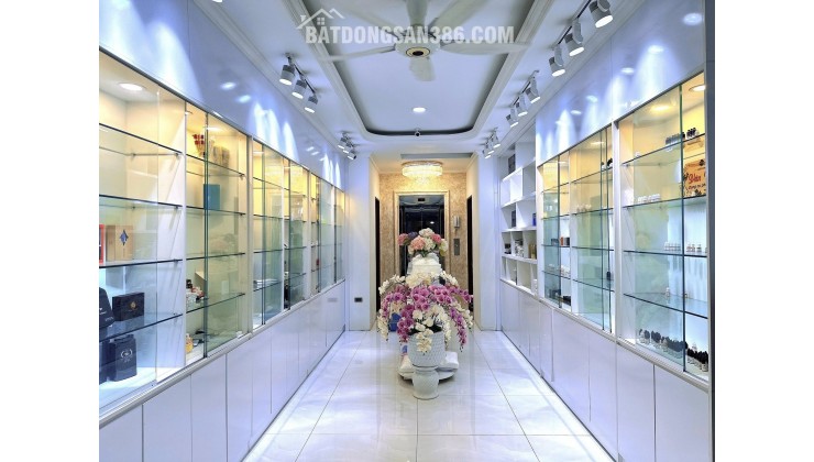 Bán nhà Ôtô đỗ cửa Phố Thái Thịnh,Mới đẹp 62m/ 7T Thang máy 23.5 Tỷ, ngõ thông