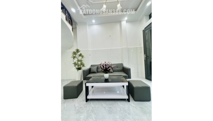 Nhà Đường Nguyễn Bặc Phường 3 Quận Tân Bình Cũ.