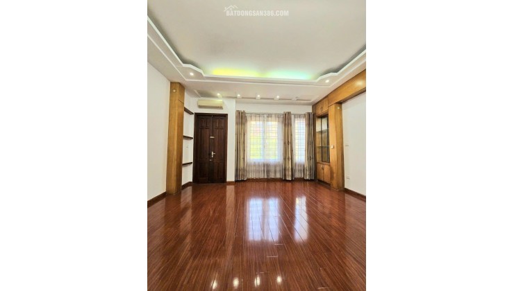Ôtô tránh Phạm Tuấn Tài (Hoàng Quốc Việt) 58m/5Tầng/MT 5m 32 Tỷ, Ngõ To Hơn Phố