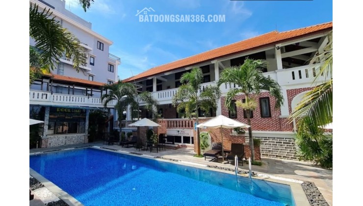 BÁN KHÁCH SẠN 4 SAO – 52 PHÒNG – DIỆN TÍCH KHỦNG 1.893M² – NGAY PHỐ CỔ HỘI AN