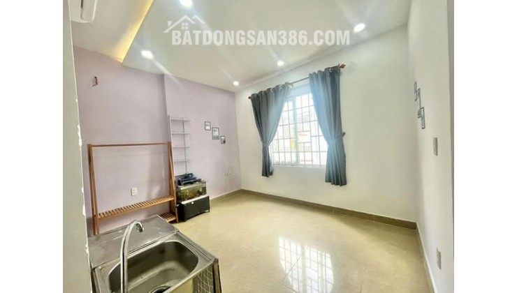 Nhà Hẻm Xe Tải Xô Viết Nghệ Tĩnh Quận Bình Thạnh Phường 26 Cũ.
