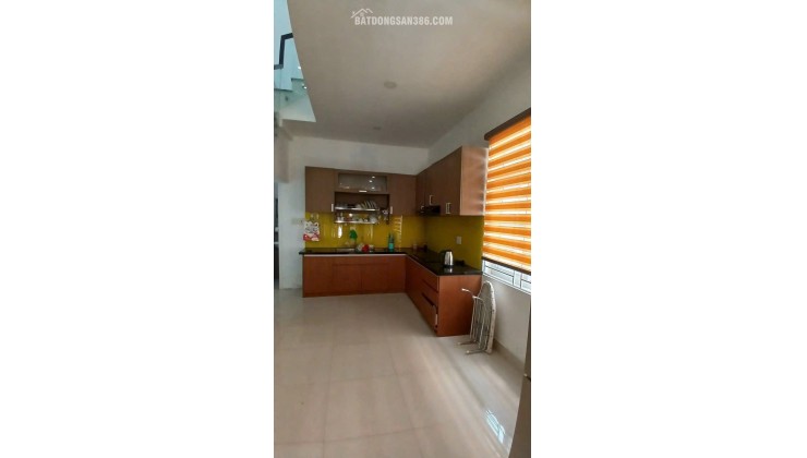 Bán nhà TTTP hẻm Trần nhật duật 49m2 giá rẻ chỉ 3ty2