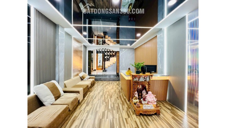 Hàng ngon! Nhà mặt tiền đường số 8 phường 11 Gò Vấp TN 40tr/tháng T3LST 6PN giá 14.7 tỷ