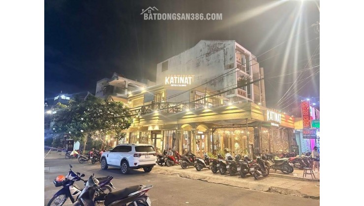 Nhà đẹp Linh Tây Thủ Đức - Mặt tiền đường số ngay Kha Vạn Cân - Ngay công viên - Ngang 4m