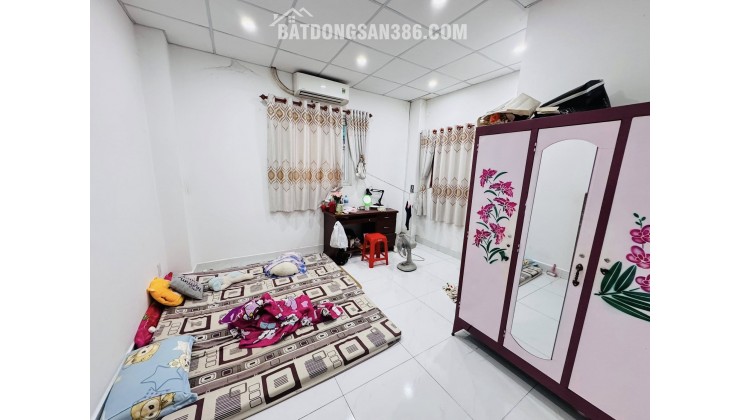 BÁN NHÀ 4 TẦNG – MẶT TIỀN KINH DOANH NGAY KÍNH NỔI DĨ AN 1 – 5x20M – 8 PHÒNG NGỦ – GIÁ NHỈNH 5 TỶ 