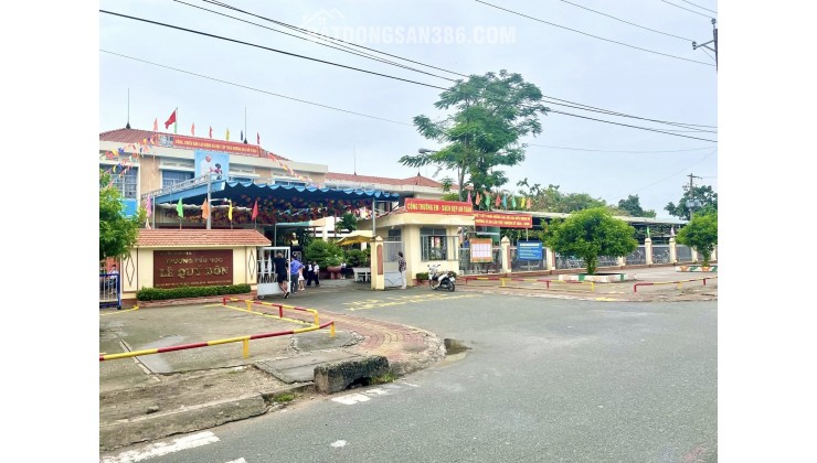 NHÀ Dĩ An 114M2 #NGANG_6M - Cho thuê 10TR - Ngay #CHỢ, Cạnh #TRƯỜNG_HỌC - HẺM XE HƠI chỉ 4.6 TỶ TL.