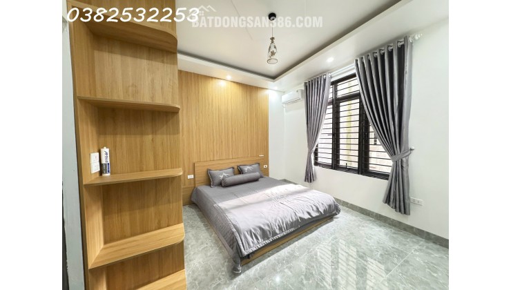 NHÀ MẶT PHỐ LAI XÁ –  1 NHÀ RA QL32 - Diện tích 40m2 - 4 tầng - giá chỉ 8,x  tỷ.