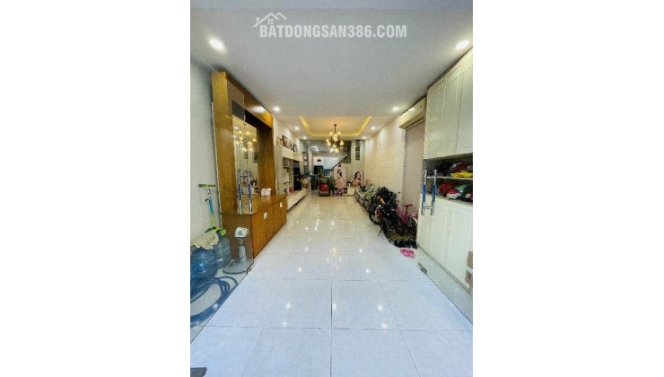 Bán nhà Tân Kỳ Tân Quý P.Bình Hưng Hòa Q.Bình Tân
* Dt: 4m x 13m 53m2
* Giá: 7.5 Tỷ