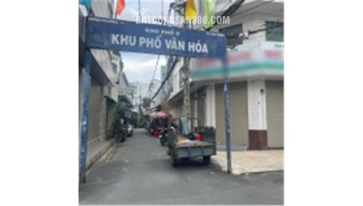 Nhà bán ngay Lạc Long Quân, Diện tích 4 x 15, 4 tầng, 3 phòng mới ở ngay, Giá chỉ nhỉnh 7 tỷ