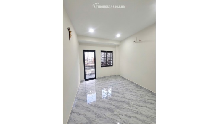 Bán nhà Nghĩa Phát, 34m2,3x12m,  hẻm 4m thông , 2pn , sổ đẹp