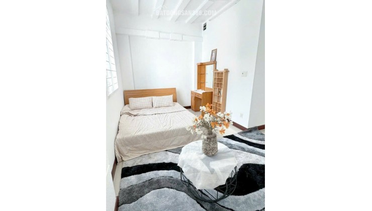 Biệt thự mặt tiền đường Số 9 KDC Ấp 5 Phong Phú Bình Hưng
