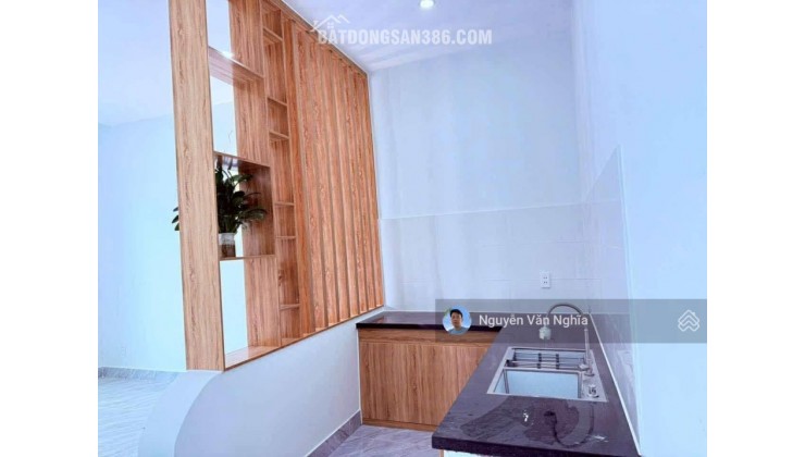 HIẾM! LÔ GÓC MẶT TIỀN CHỢ BÌNH KỲ NHÀ C4 MỚI KENG 100M GIÁ CHỈ 3.X TỶ