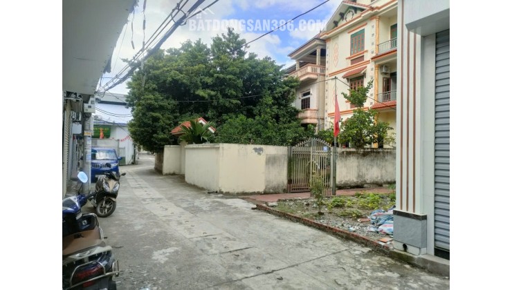 Trục chính ô tô tránh, kinh doanh sầm uất, lô góc, giá đầu tư, DT69m, 100% thổ cư, ôtô vào đât, g.i.á đầu tư 6x tr/m, Lh 0869344682