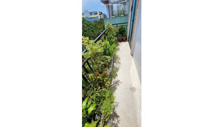  MT Diệp Minh Châu, sát Võ Chí Công, 100m2, 3 tầng đúc còn mới, 7.x tỷ