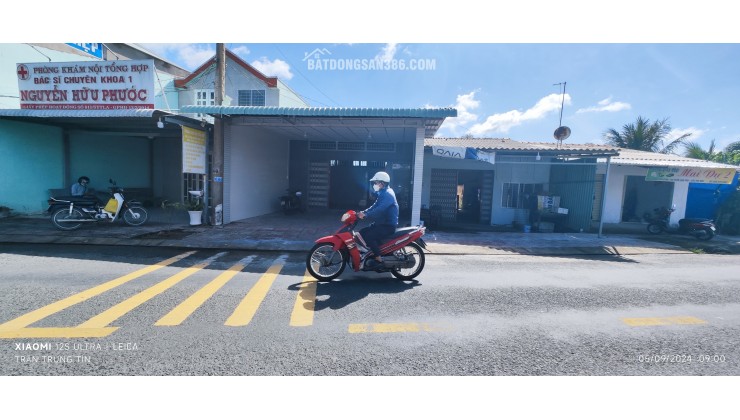 Bán nhà vị trí chiến lược kinh doanh khu vực cầu tre giá 1,8 tỷ