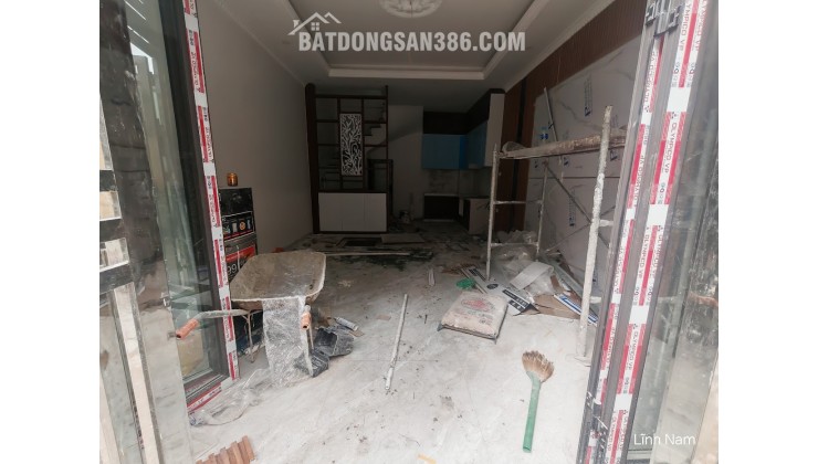 Bán Nhà Lô Góc 5 Tầng 35m² Tại Khu Vực Hoàng Mai – Ngõ Rộng, Sổ đỏ Chính Chủ