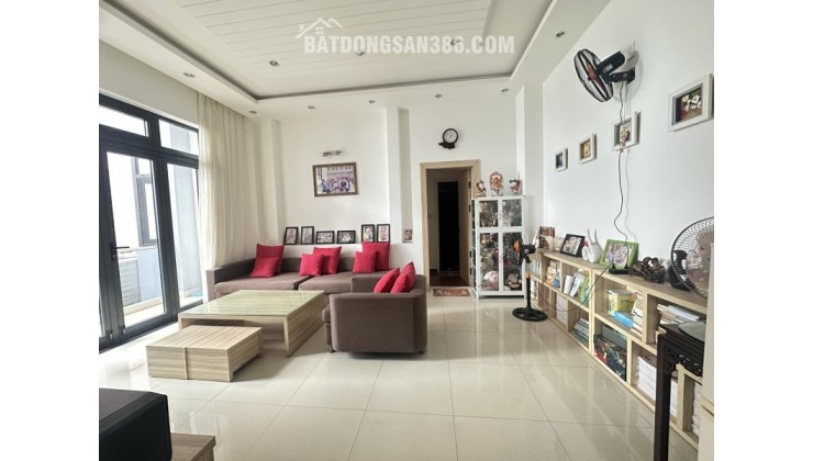  Nhà kề MT Trần Phú, đi bộ ra Bạch Đằng, Chợ Hàn, 108m2, ngang 6.5m, 4 tầng  hiện đại
