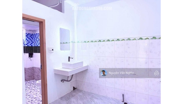 HIẾM! LÔ GÓC MẶT TIỀN CHỢ BÌNH KỲ NHÀ C4 MỚI KENG 100M GIÁ CHỈ 3.X TỶ
