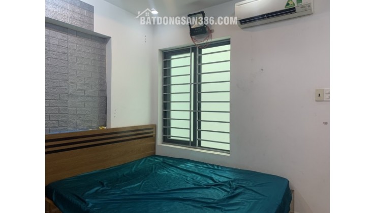 Bán nhà ngõ 11, Thủ Đức. 54m2, 3 tầng, 3PN, Sổ hồng. Giá 5.1 tỷ. LH: 0933125879