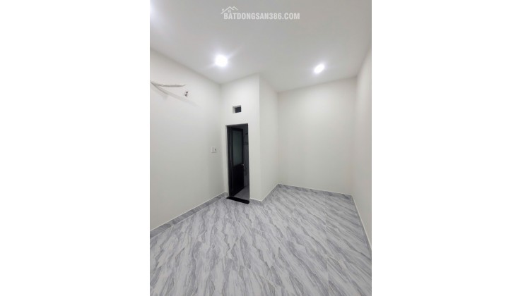 Bán nhà Nghĩa Phát, 34m2,3x12m,  hẻm 4m thông , 2pn , sổ đẹp