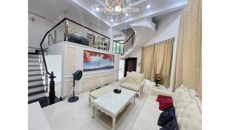 BIỆT THỰ THẠCH BÀN48m2 x5 TẦNG-LÔ GÓC-VỈA HÈ-GARA Ô TÔ-HỒ ĐIỀU HOÀ-FULL NỘI THẤT GIÁ HỢP LÝ