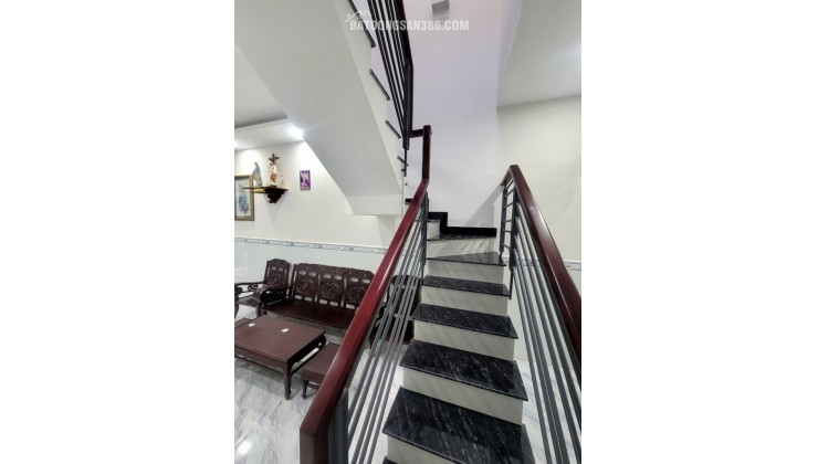 Bán nhà Nghĩa Phát, 34m2,3x12m,  hẻm 4m thông , 2pn , sổ đẹp