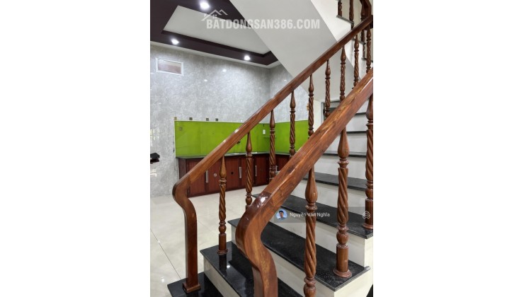 GẤP !! NHÀ 3 TẦNG 3 MÊ KIÊN CỐ, ĐẦU K Ô TÔ ÔNG ÍCH ĐƯỜNG, 4M, CÓ LÊ, 3PN, BAN CÔNG, GIÁ ĐẦU TƯ