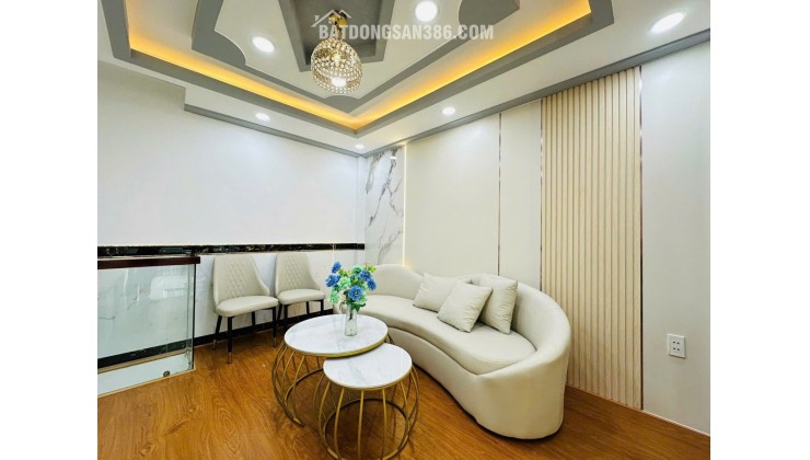 Chỉ 6 Tỷ có Ngay Nhà 5 Tầng 5PN 5WC Đường Xe Hơi Phan Huy Ích Tân Bình.