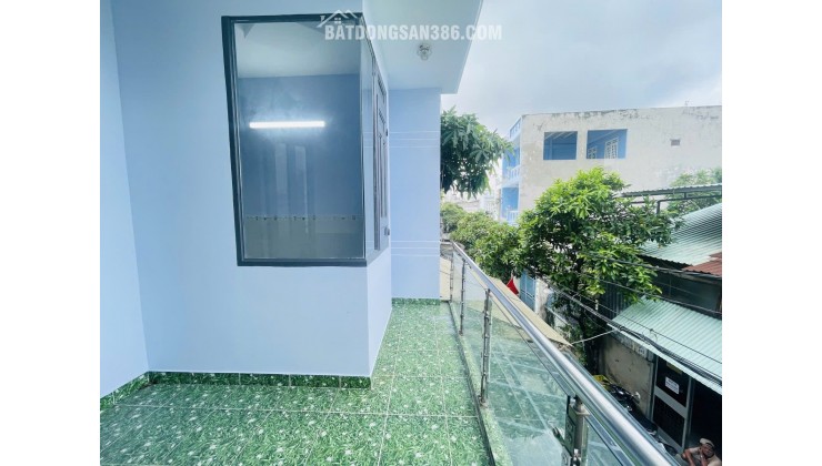 Siêu Phẩm Phan Huy Ích 67m2 Xe Hơi Ngủ Trong Nhà.