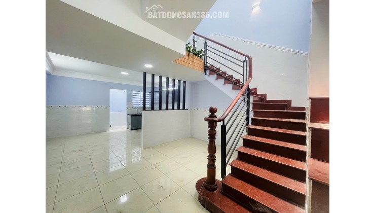 Siêu Phẩm Phan Huy Ích 67m2 Xe Hơi Ngủ Trong Nhà.