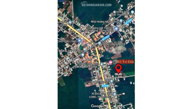 TÔI CẦN BÁN GẤP LÔ ĐẤT NGAY TRUNG TÂM HÀNH CHÍNH XÃ BÁN KÍNH 300M KHÔNG THIẾU GÌ