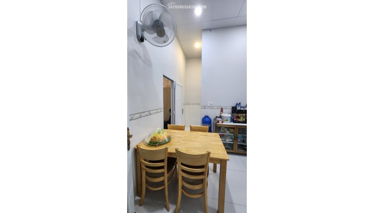 BÁN NHÀ MẶT PHỐ NGUYỄN VĂN QUY, HƯNG PHÚ, CẦN THƠ: DT 270M2, SỔ HỒNG CHÍNH CHỦ, GIÁ  3.2 TỶ
