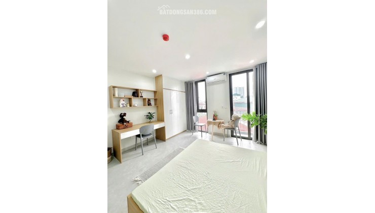 Tòa CHDV 7 tầng phố Kim Mã, Ba Đình, dòng tiền khủng gần 700tr/năm, 45m, mtiền 5m, 9.6 tỷ