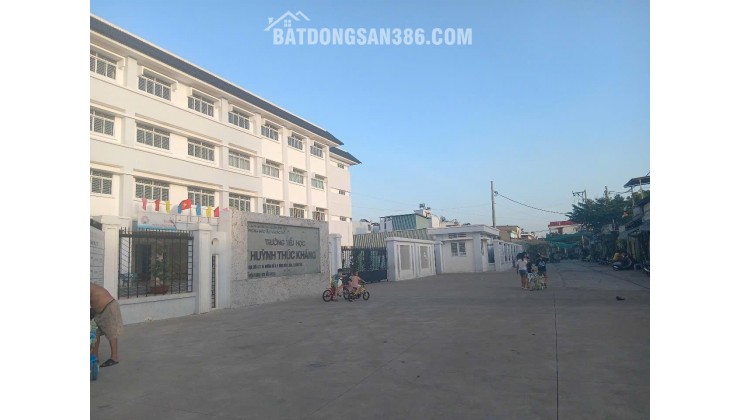 HẺM XE HƠI, BÌNH HƯNG HÒA, BÌNH TÂN. DT 57M2, 4 TẦNG, 5PN, GIÁ CHỈ NHỈNH 6 TỶ, SỔ HỒNG RIÊNG