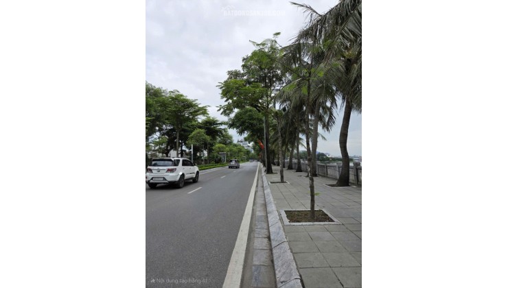 Bán nhà Lạc Long Quân, gần Hồ Tây, Lô góc 76m2, Vị trí siêu đẹp,  Giá 19.1 tỷ