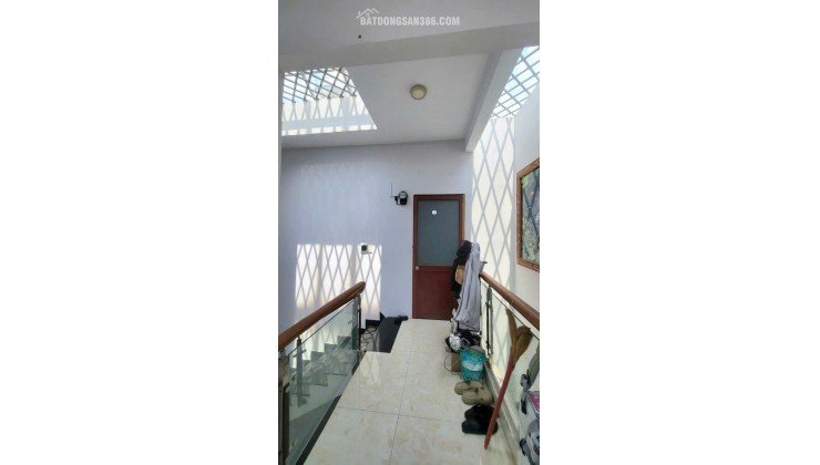  HOT! NHÀ PHỐ MẶT TIỀN SIÊU HIẾM - KINH DOANH ĐỈNH, CHO THUÊ HÁI RA TIỀN! 