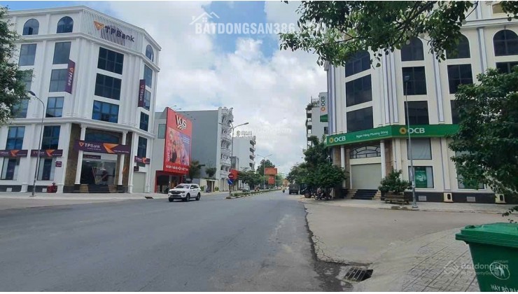 BÁN KHÁCH SẠN GIÁ RẺ 250M2 (10X25) 5 TẦNG TRUNG TÂM HÀNH CHÍNH DĨ AN - TP HỒ CHÍ MINH