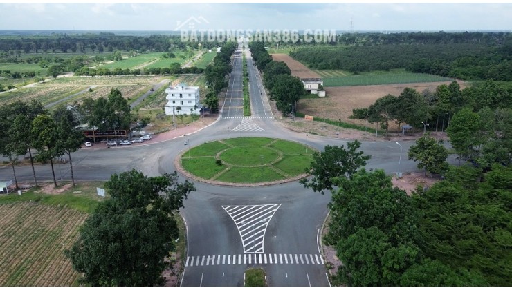 Chính chủ bán nhanh nền đất mặt tiền đường D9 - Huỳnh Thúc Kháng Nhơn Trạch.