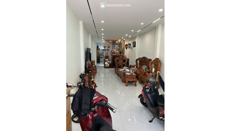 Chính Chủ Bán HXH Lê Thị Bạch Cát, P.11, Q.11: 4.15x20m, Giá Tốt 11,5 Tỷ, Sổ Đỏ Trao Tay!