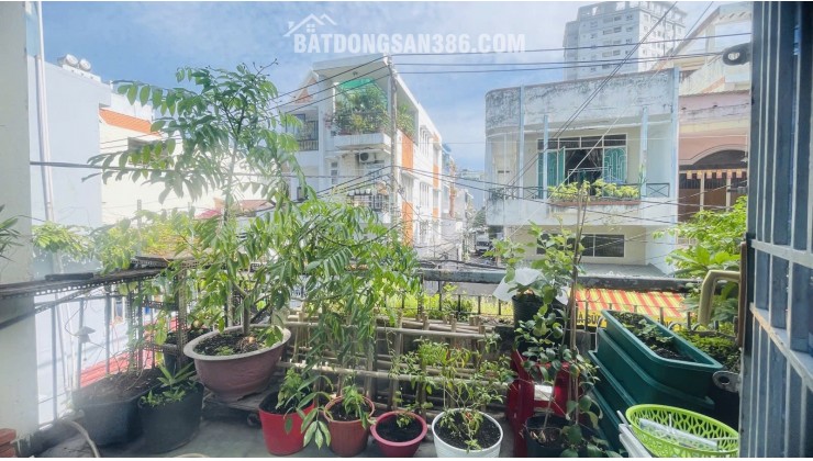 Bán nhà vị trí kinh  doanh 7M Trịnh Đình Trọng Quận Tân Phú 3.8 x 19m -2T chỉ 6.2 tỷ tl