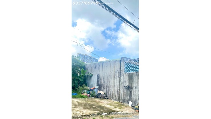 BÁN NHÀ QUẬN 9 - KDC PHƯỚC THIỆN - ĐƯỜNG NHỰA RỘNG OTO NÉ NHAU- 20P RA NGÃ TƯ THỦ ĐỨC - 10P RA LÊ VĂN VIỆT - VÀNH ĐAI 3 THUẬN TIỆN DI CHUYỂN