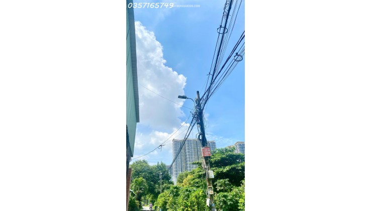 BÁN NHÀ QUẬN 9 - KDC PHƯỚC THIỆN - ĐƯỜNG NHỰA RỘNG OTO NÉ NHAU- 20P RA NGÃ TƯ THỦ ĐỨC - 10P RA LÊ VĂN VIỆT - VÀNH ĐAI 3 THUẬN TIỆN DI CHUYỂN