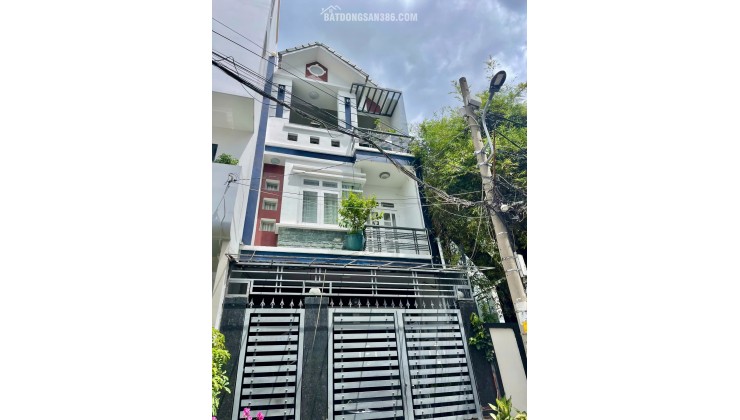 Bán nhà ở đường Lê Đức Thọ, 5 x 27m vuông, 1 trệt 2 lầu giá chỉ 9 tỷ, có thể ở ngay hoặc cho thuê